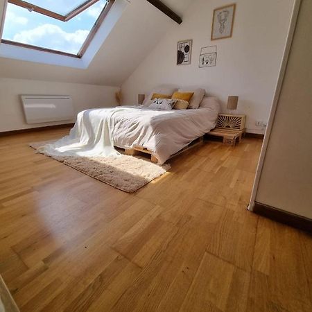 Duplex 40M2 Cocooning Coeur De Ville Avec Parking Neauphle-le-Chateau Экстерьер фото